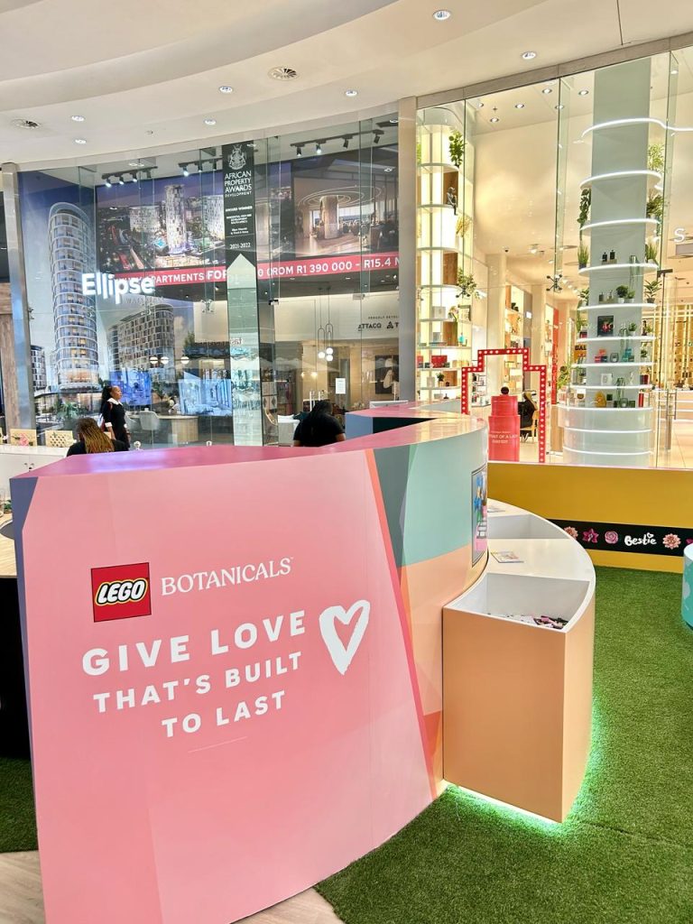 LEGO Botanicals by Jawbone