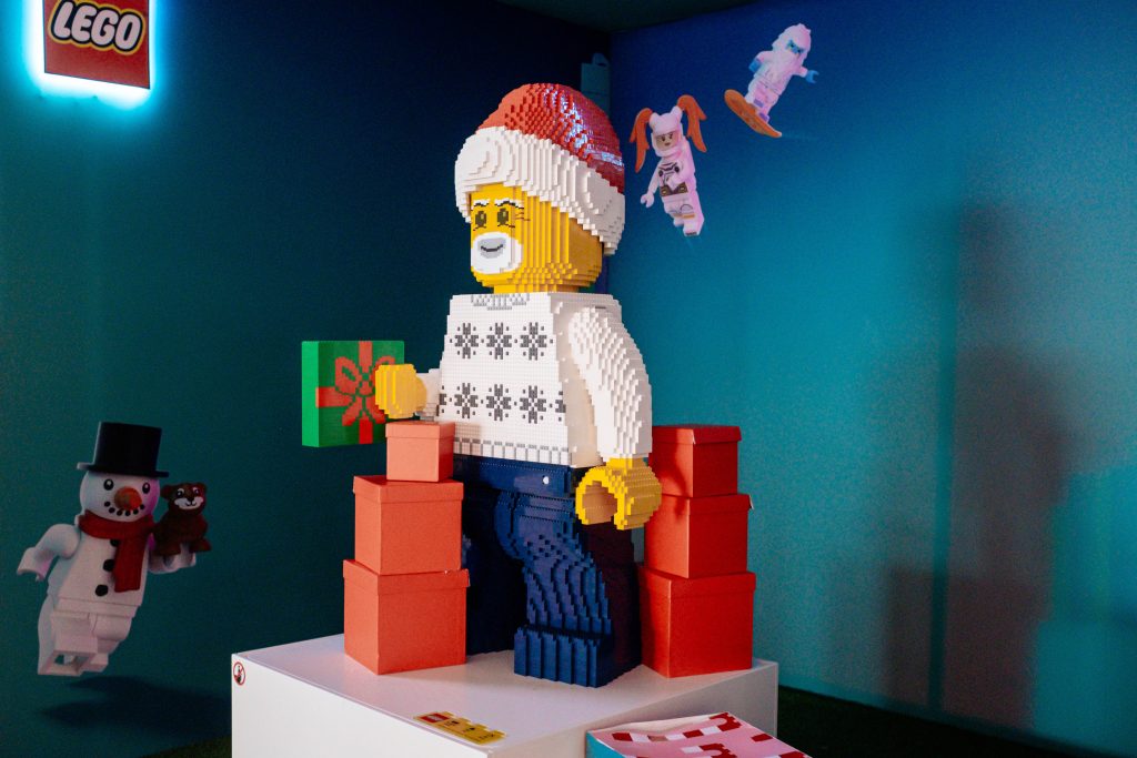 LEGO Festive 2023 by Jawbone