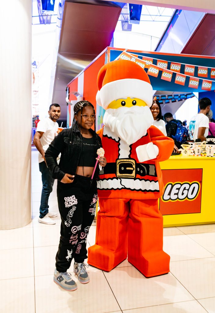 LEGO Festive 2023 by Jawbone
