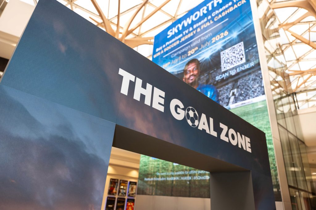 Mall of Africa Winter Holiday Activation by Jawbone